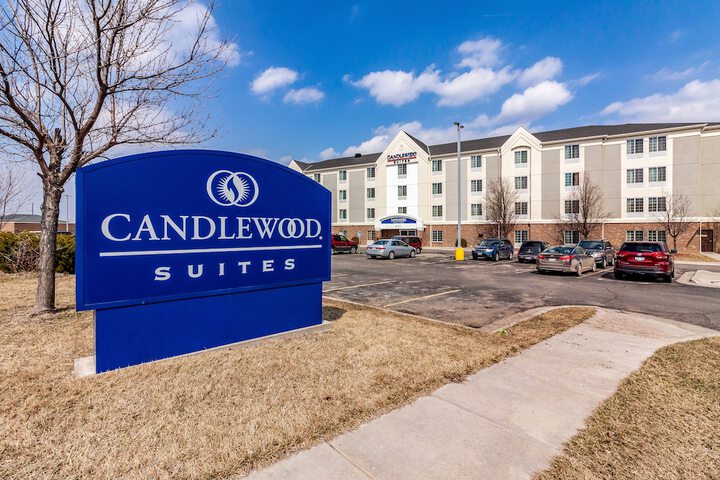 Candlewood Suites Lincoln, An IHG Hotel - thumb 4