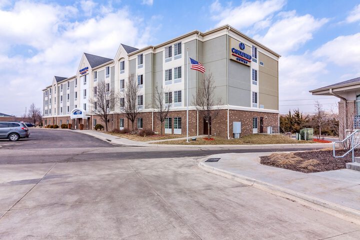 Candlewood Suites Lincoln, An IHG Hotel - thumb 5