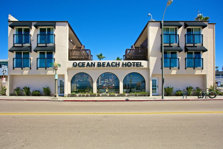 Ocean Beach Hotel - thumb 3