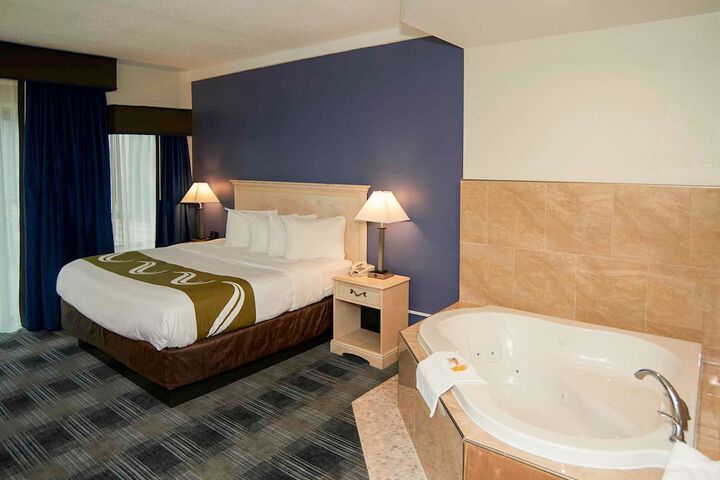 Quality Inn - thumb 6