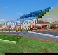 Clarion Pointe Corydon - Tourism Bookings