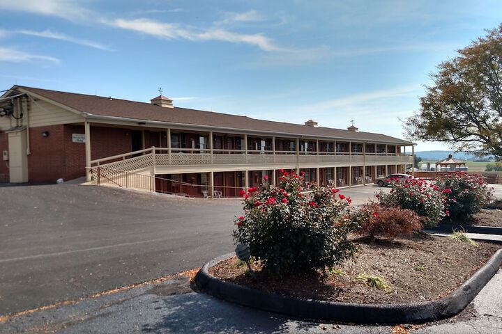 Harvest Drive Family Inn - thumb 3