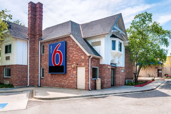 Motel 6 Arlington Heights, IL - Chicago North Central - thumb 1