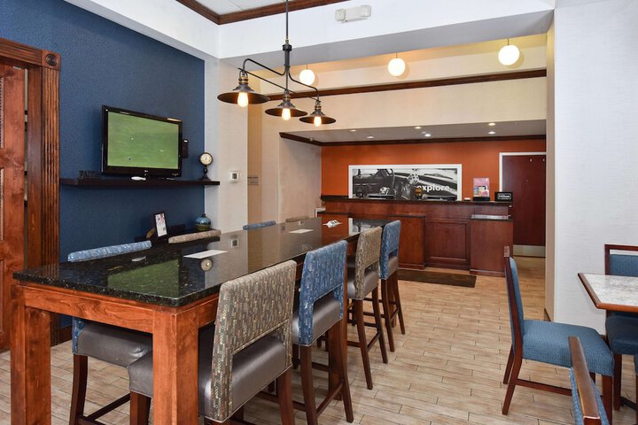 Hampton Inn Alexander City - thumb 1