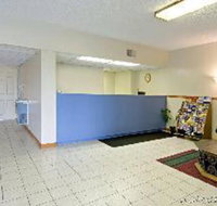 Americas Best Value Inn - Hotels Santiago