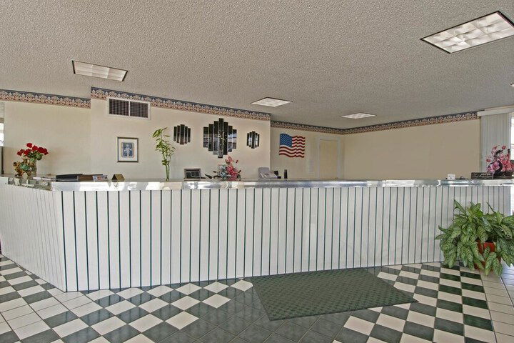 Americas Best Value Inn Altus - thumb 1