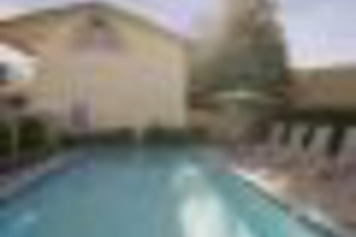 Americas Best Value Inn & Suites Wine Country Santa Rosa - thumb 4