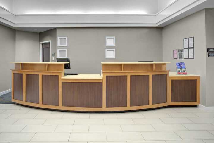 Residence Inn Marriott Chester - thumb 2