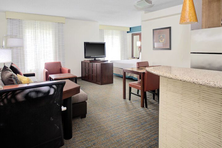 Residence Inn Marriott Chester - thumb 6