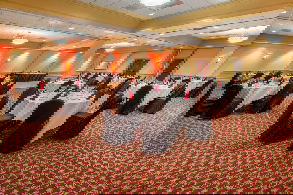 Crowne Plaza Cleveland Airport, An IHG Hotel - thumb 6