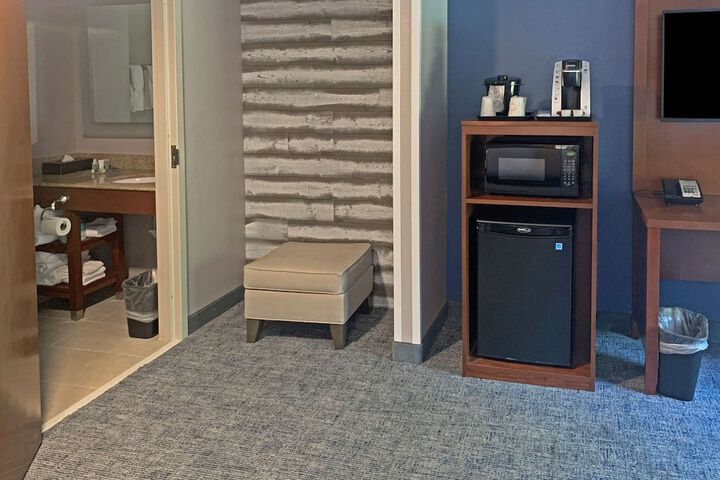 Comfort Suites Near Birkdale Village- Huntersville - thumb 5