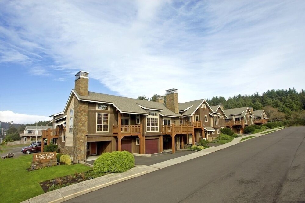 Lodges At Cannon Beach - thumb 1