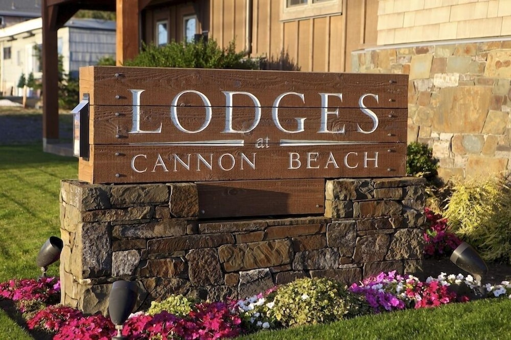 Lodges At Cannon Beach - thumb 2
