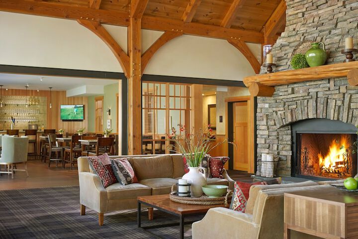 Green Mountain Suites Hotel - thumb 5