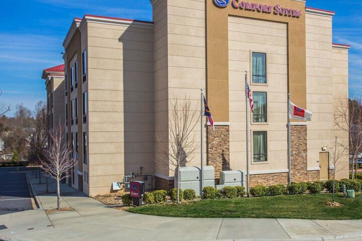 Comfort Suites Lake Norman - Huntersville - thumb 2