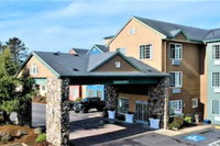 The Ashley Inn  Suites