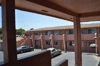 Laura Lodge Santa Maria