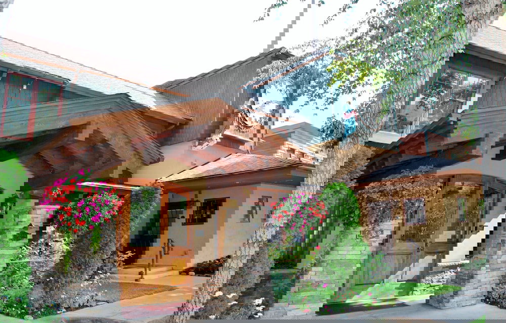 Annabelle Inn - thumb 1