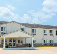 Super 8 by Wyndham Sweet Springs - Tourism Bookings