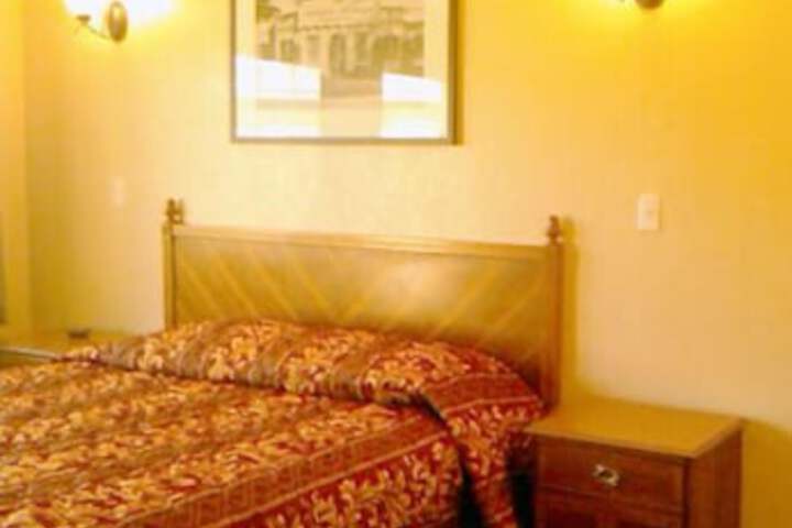 Aqua Inn Motel - thumb 6