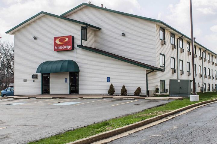 Econo Lodge - thumb 1