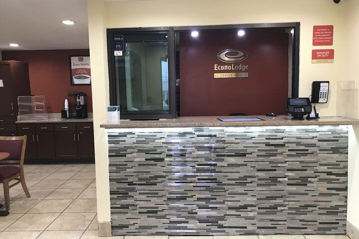 Econo Lodge - thumb 4