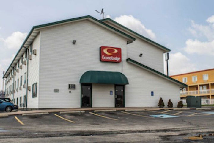 Econo Lodge - thumb 0