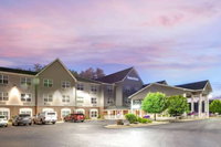 AmericInn by Wyndham Iron Mountain