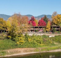 The Lodge at Riverside - Tourism Bookings