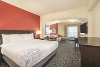 La Quinta Inn  Suites by Wyndham Smyrna TN - Nashville