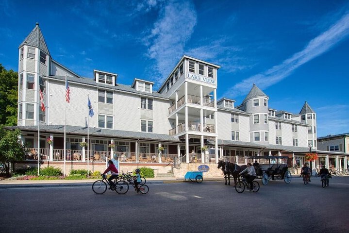 Lake View Hotel - thumb 1