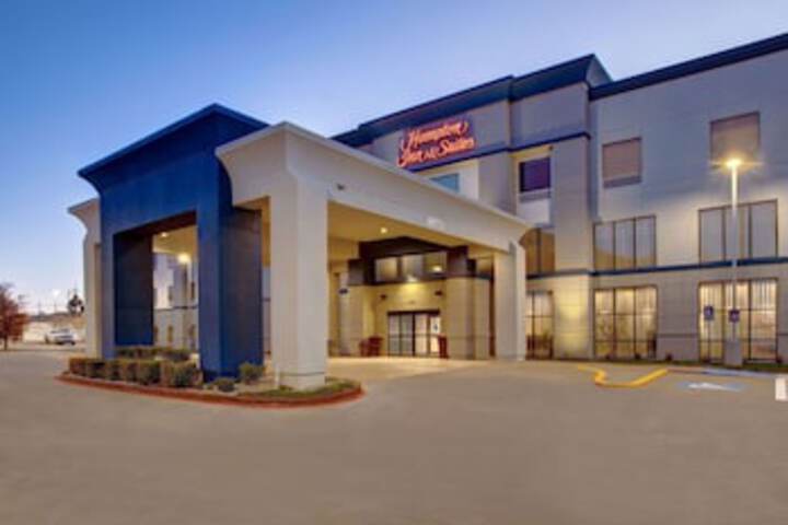 Hampton Inn & Suites Borger - thumb 0