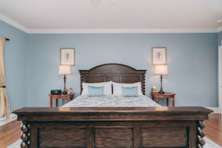 Christopher Place - thumb 0