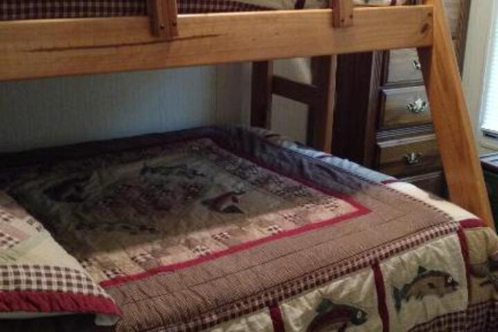 Wolf Creek Farm B & B & Motorcycle Manor At Wolf Creek Farm - thumb 3