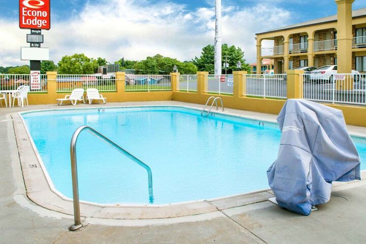 Econo Lodge - thumb 4