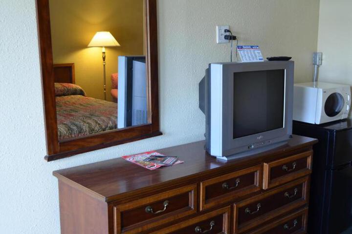 Liberty Inn Motel - thumb 6