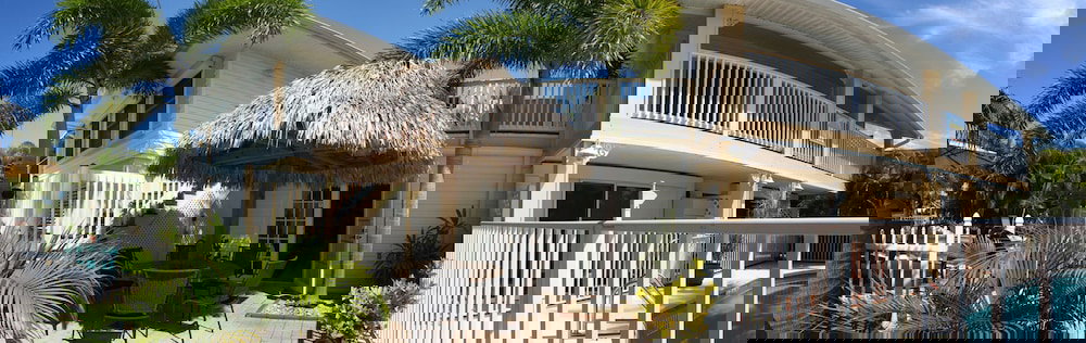 Manatee Bay Inn - thumb 1