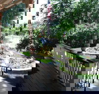 The Silk Pincushion - Easy access to downhill skiing - Tourism Bookings