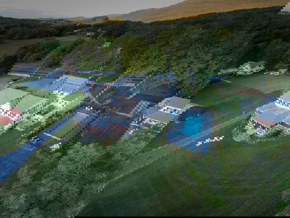 Hill Farm Inn - thumb 2