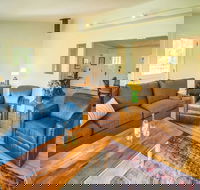 Hill Farm Inn - Tourism Bookings