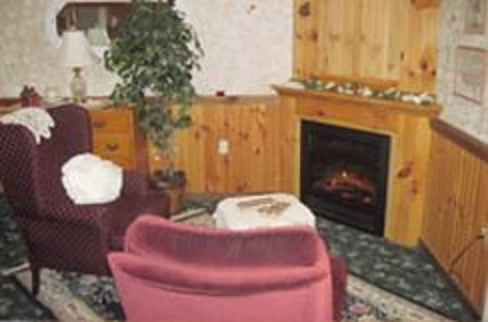 Berry Patch Bed And Breakfast - thumb 2