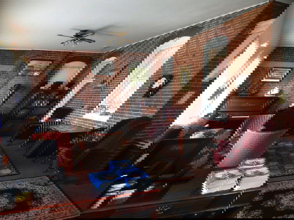 Herzog Mansion - thumb 1