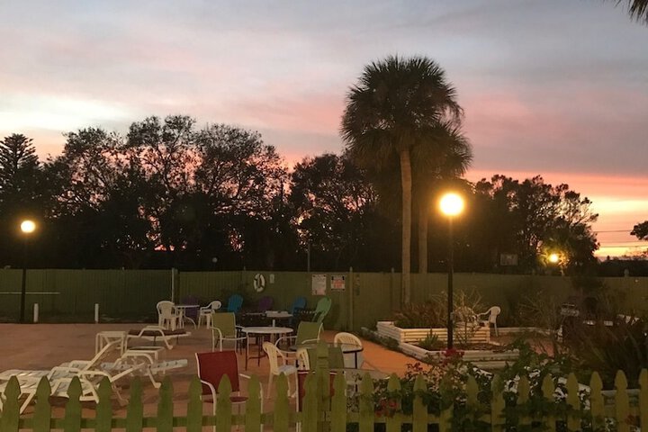 Tropical Inn Palm Bay - thumb 6