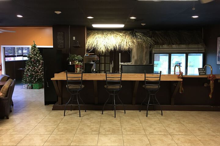 Tropical Inn Palm Bay - thumb 3