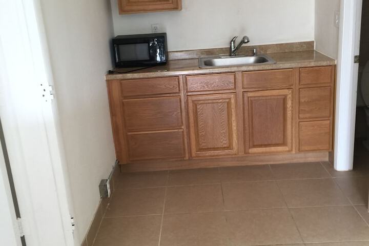 Tropical Inn Palm Bay - thumb 4