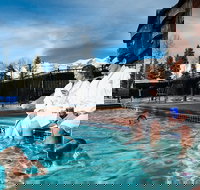 Bear Creek Lodge - USA Accommodation