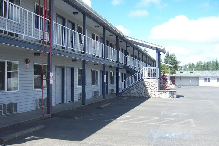 Pacific Inn Motel - thumb 3