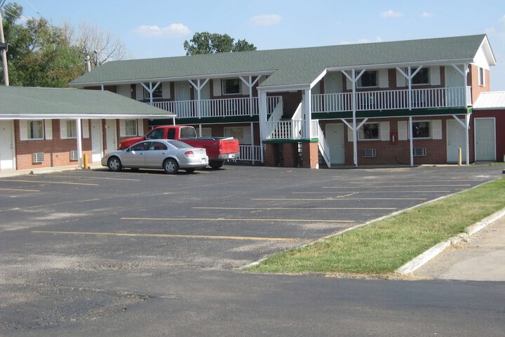 Guest House Motel - thumb 4