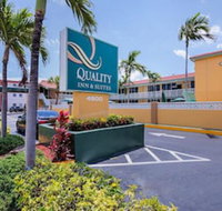 Quality Inn  Suites Airport/Cruise Port Hollywood - Tourism Bookings
