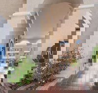 Best Western Pasadena Royale Inn  Suites - Tourism Bookings